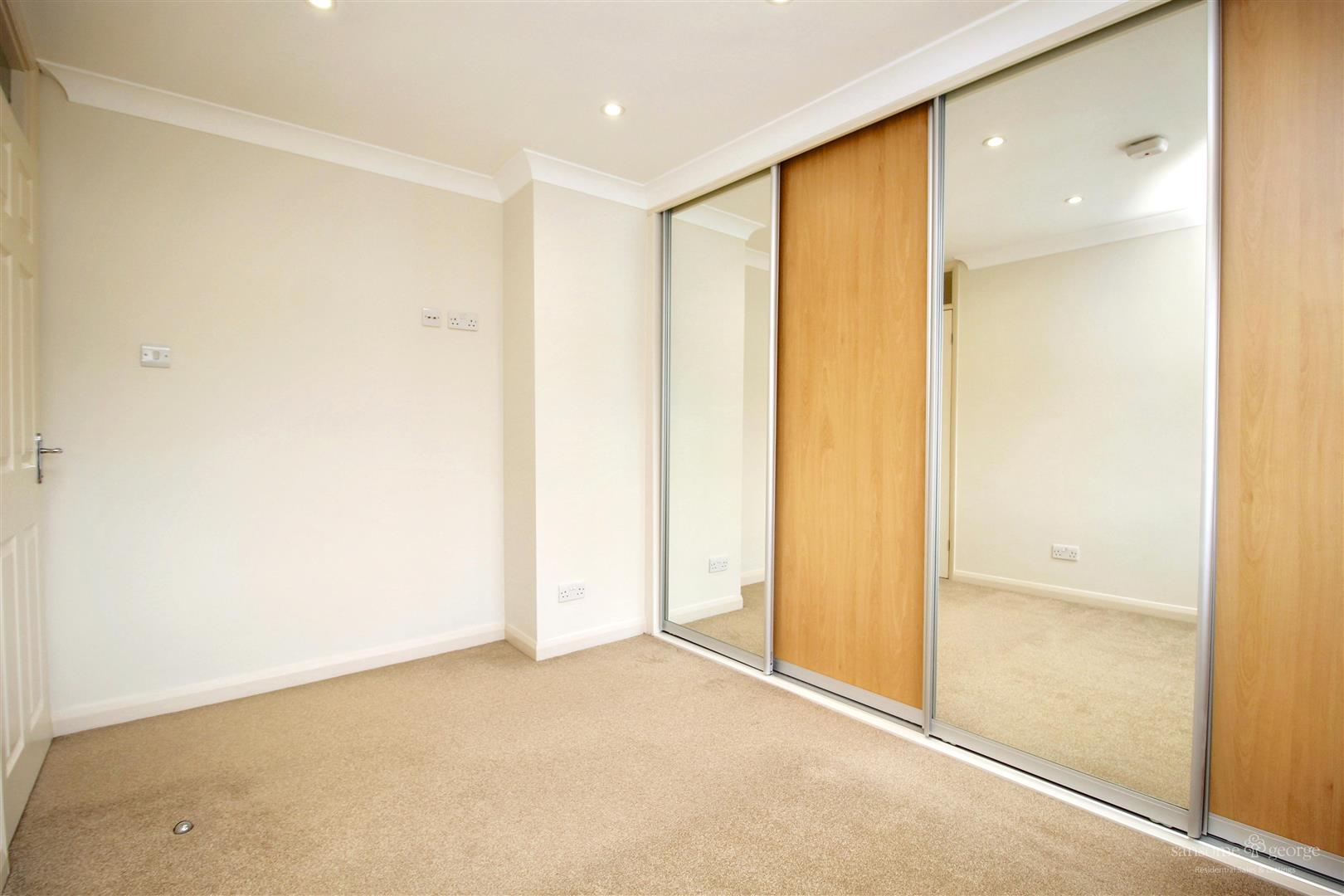 Underwood Road, Southcote, Reading